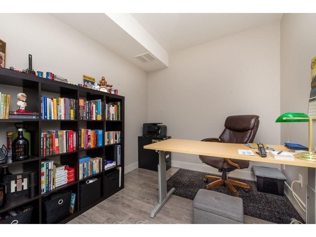 403 - 9130 CORBOULD STREET Image 16