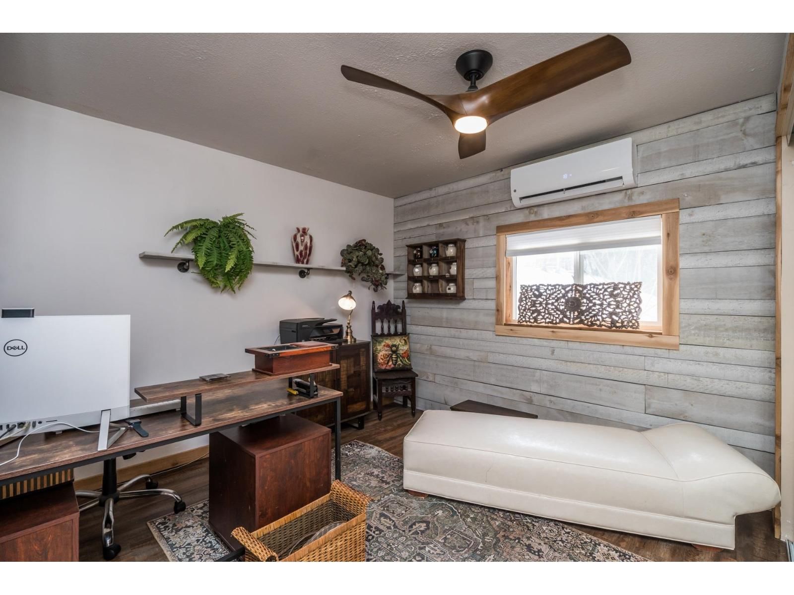 695 HUDSON BAY STREET Image 15