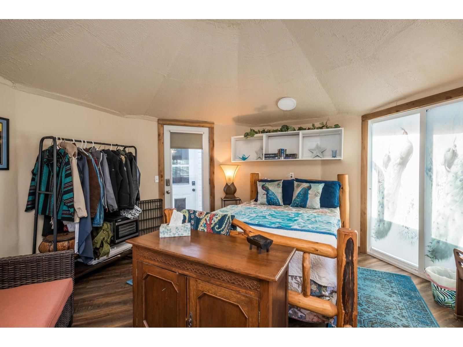 695 HUDSON BAY STREET Image 28