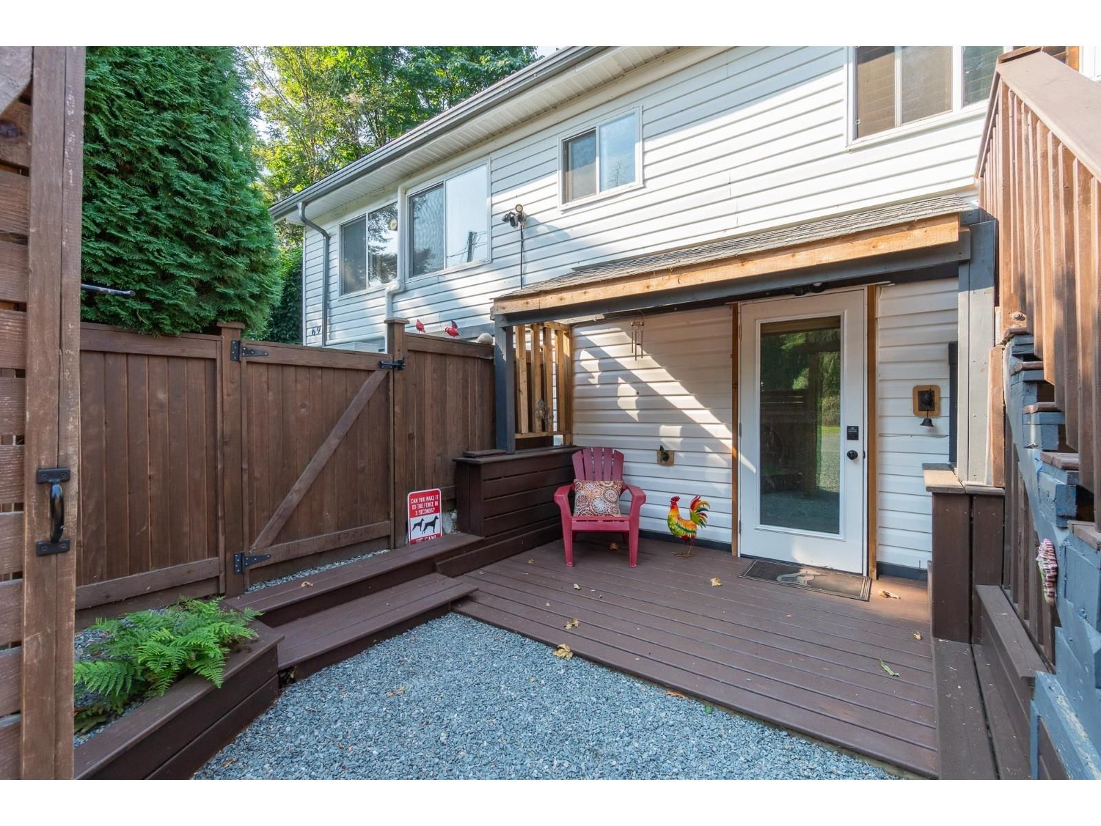 695 HUDSON BAY STREET Image 30