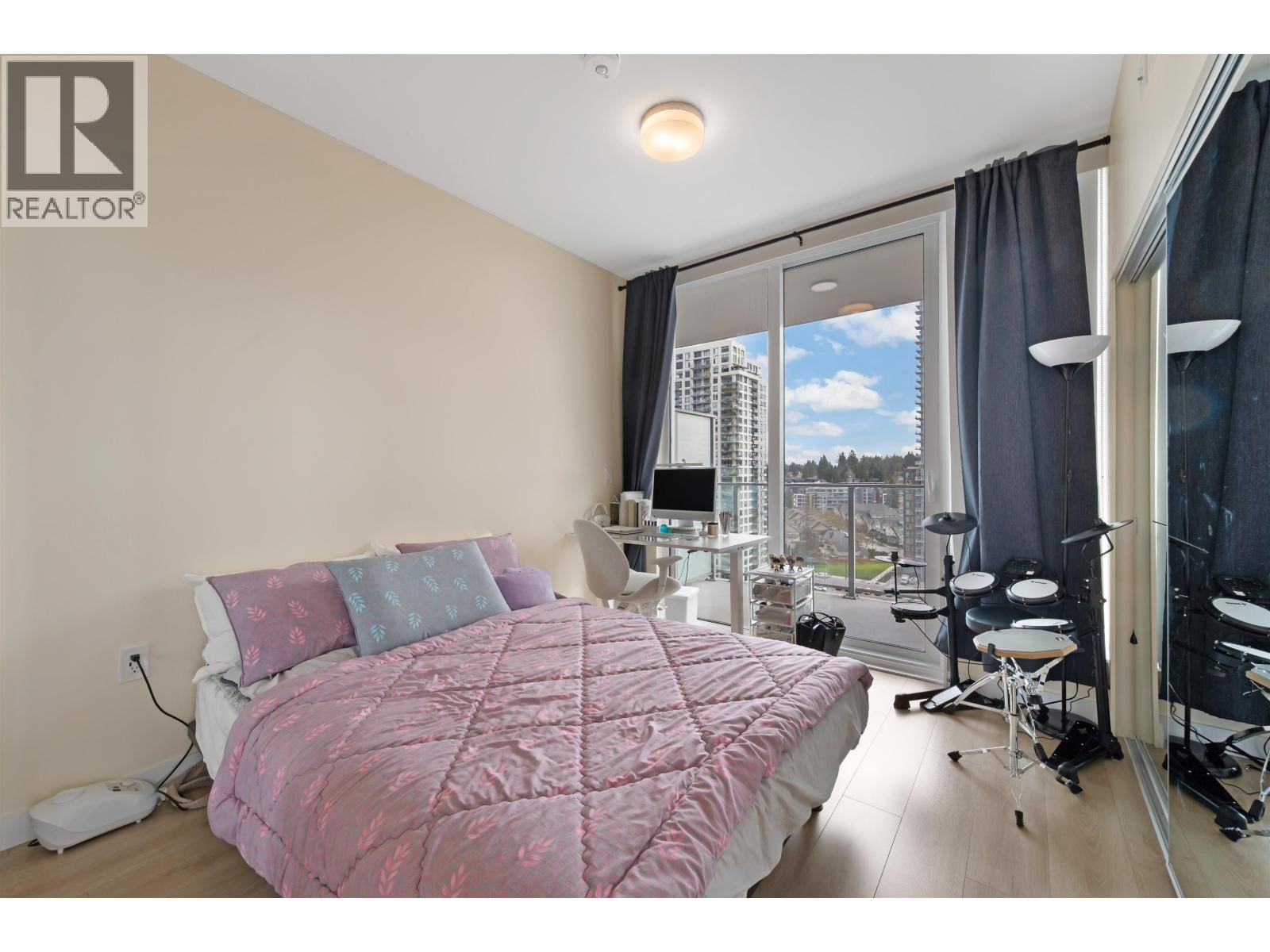 1309 - 567 CLARKE ROAD Image 13