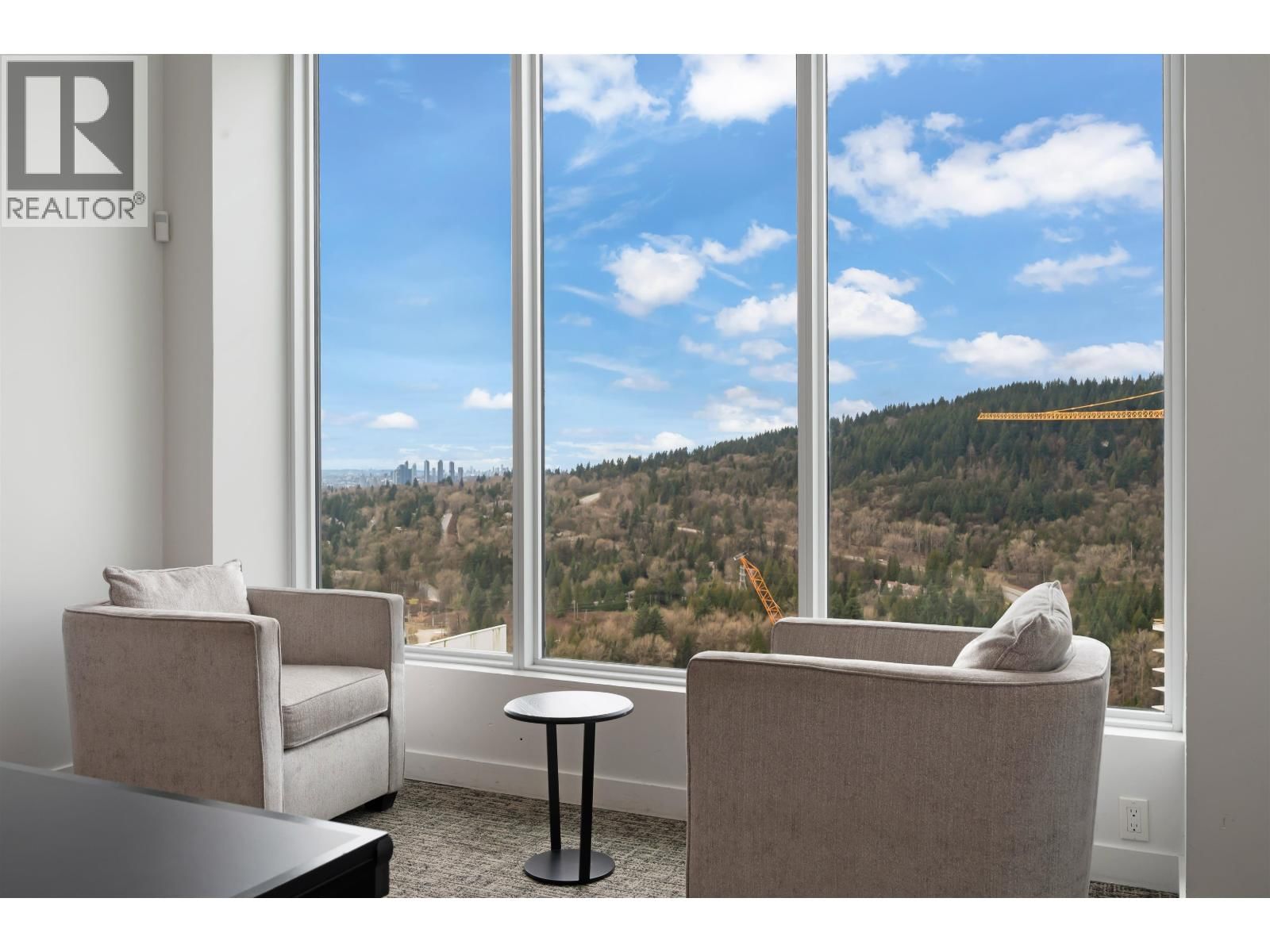 1309 - 567 CLARKE ROAD Image 22