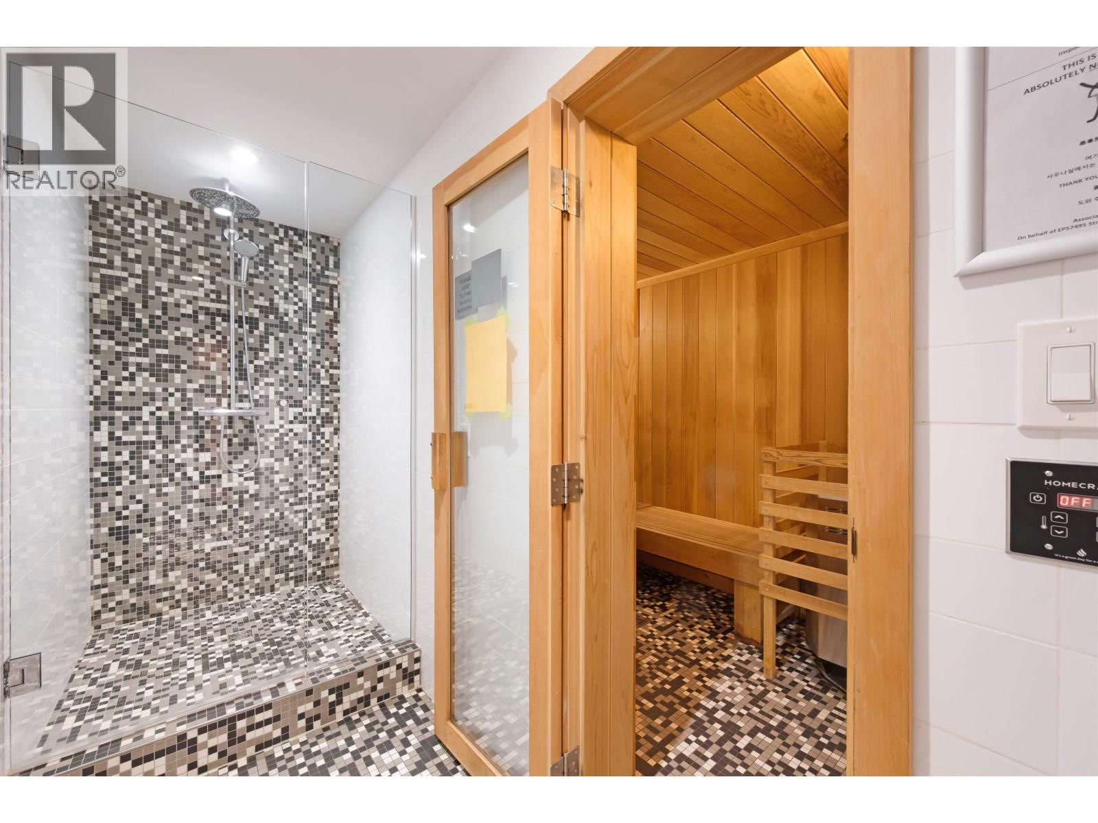 1309 - 567 CLARKE ROAD Image 27