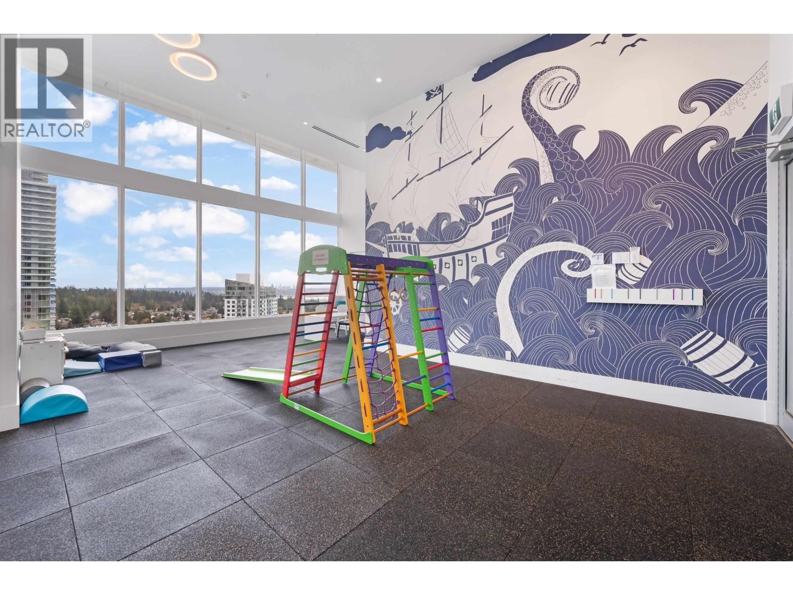 1309 - 567 CLARKE ROAD Image 28