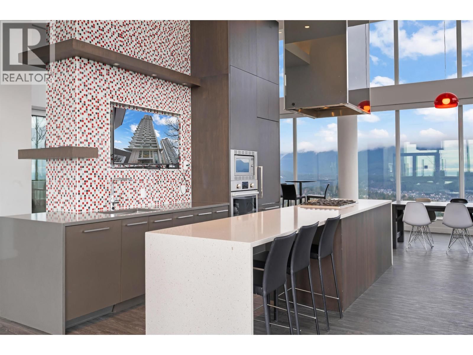 1309 - 567 CLARKE ROAD Image 35