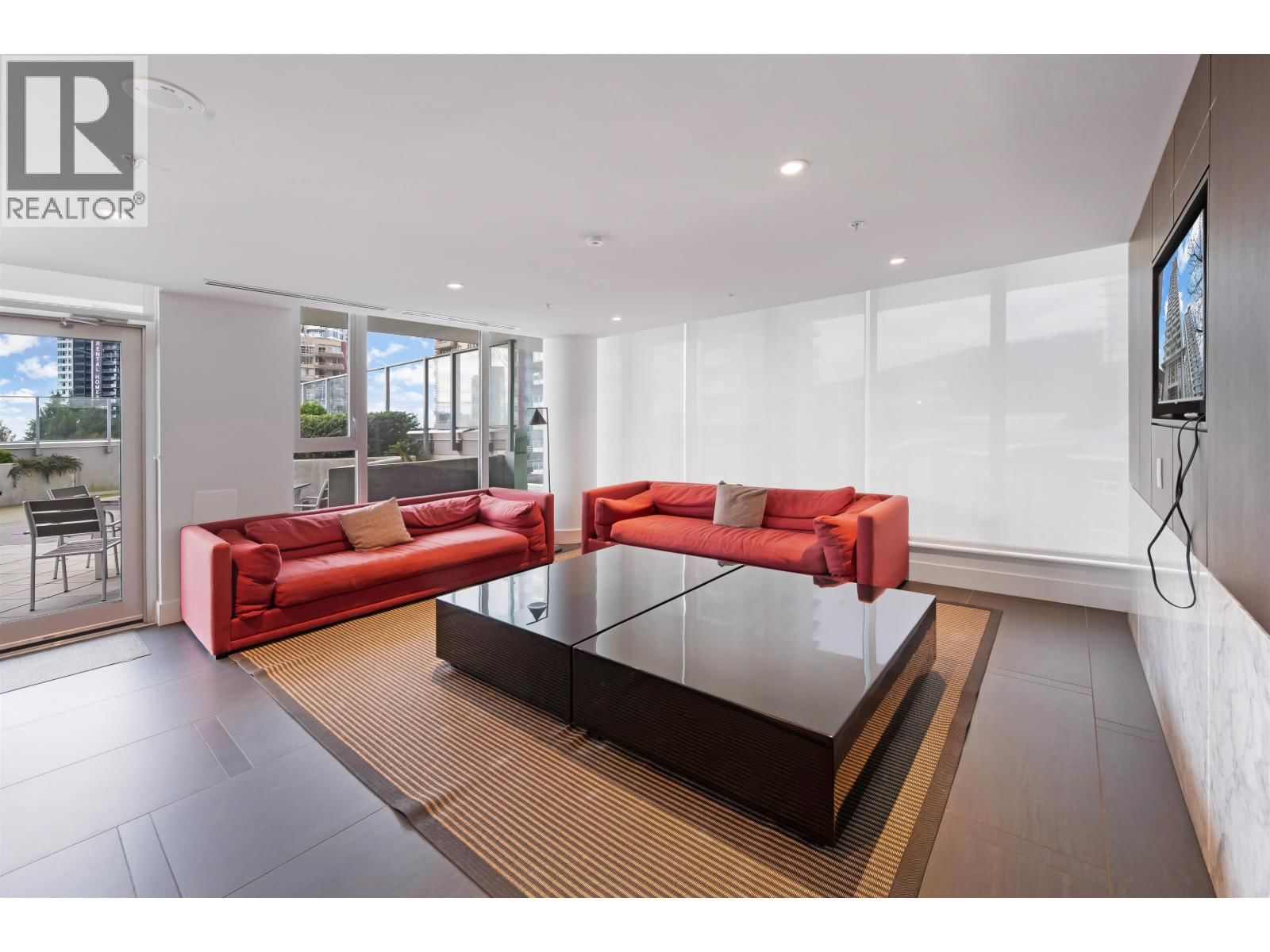 1309 - 567 CLARKE ROAD Image 40