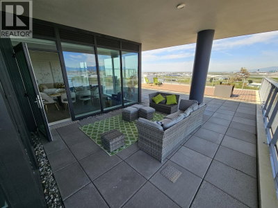 6811 PEARSON Way | Richmond British Columbia | Slide Image Thirteen