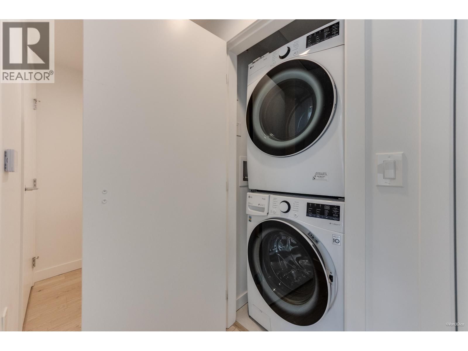 2102 - 2181 MADISON AVENUE Image 26