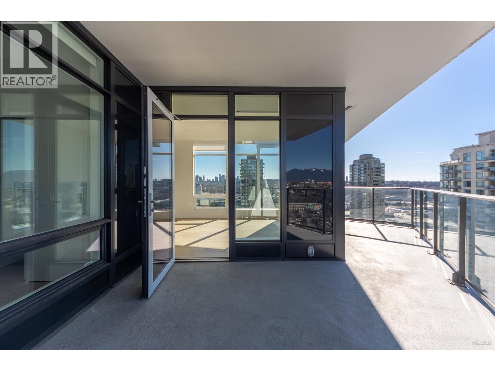 2102 - 2181 MADISON AVENUE Image 28