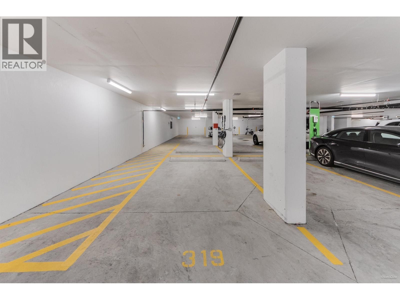 2102 - 2181 MADISON AVENUE Image 32