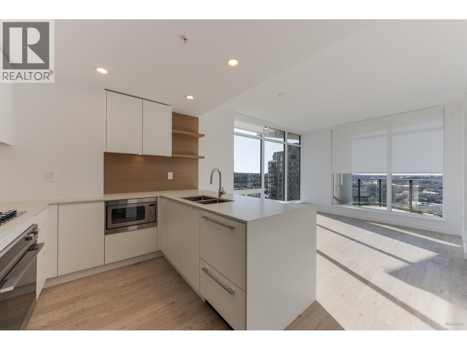 2102 - 2181 MADISON AVENUE Image 5