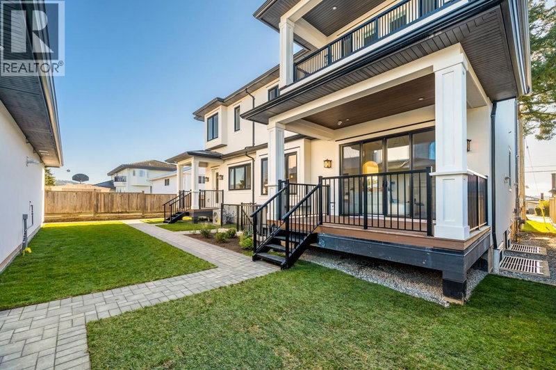 6173 AUBREY Street, Burnaby, V5B2C9 | Image 2