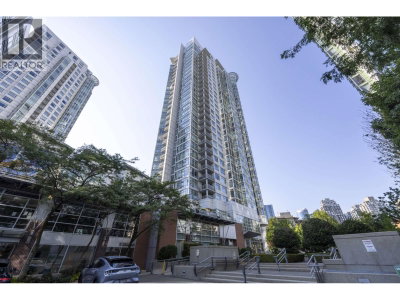 198 AQUARIUS Mews | Vancouver British Columbia | Slide Image One