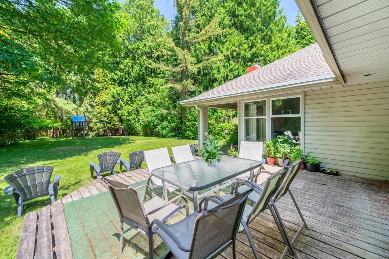 13553 25 AVENUE Image 23