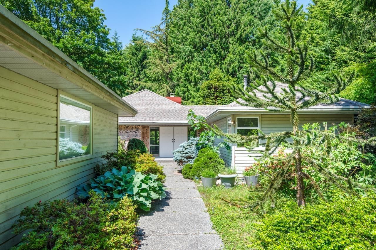 13553 25 AVENUE Image 32