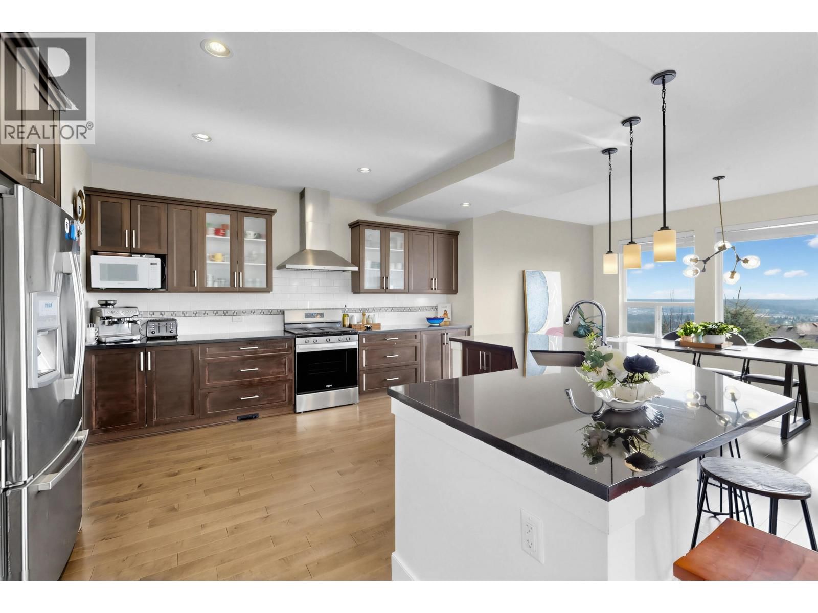 3492 BISHOP PLACE Image 22