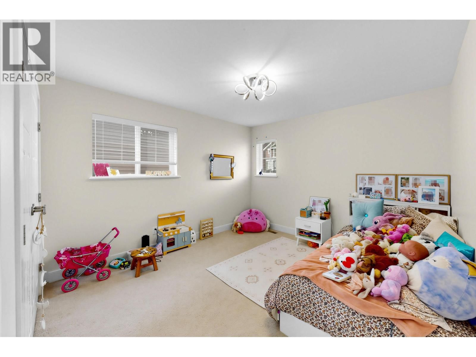 3492 BISHOP PLACE Image 29