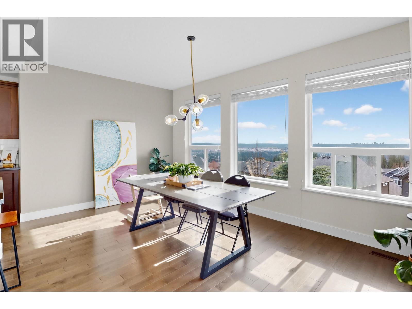 3492 BISHOP PLACE Image 9