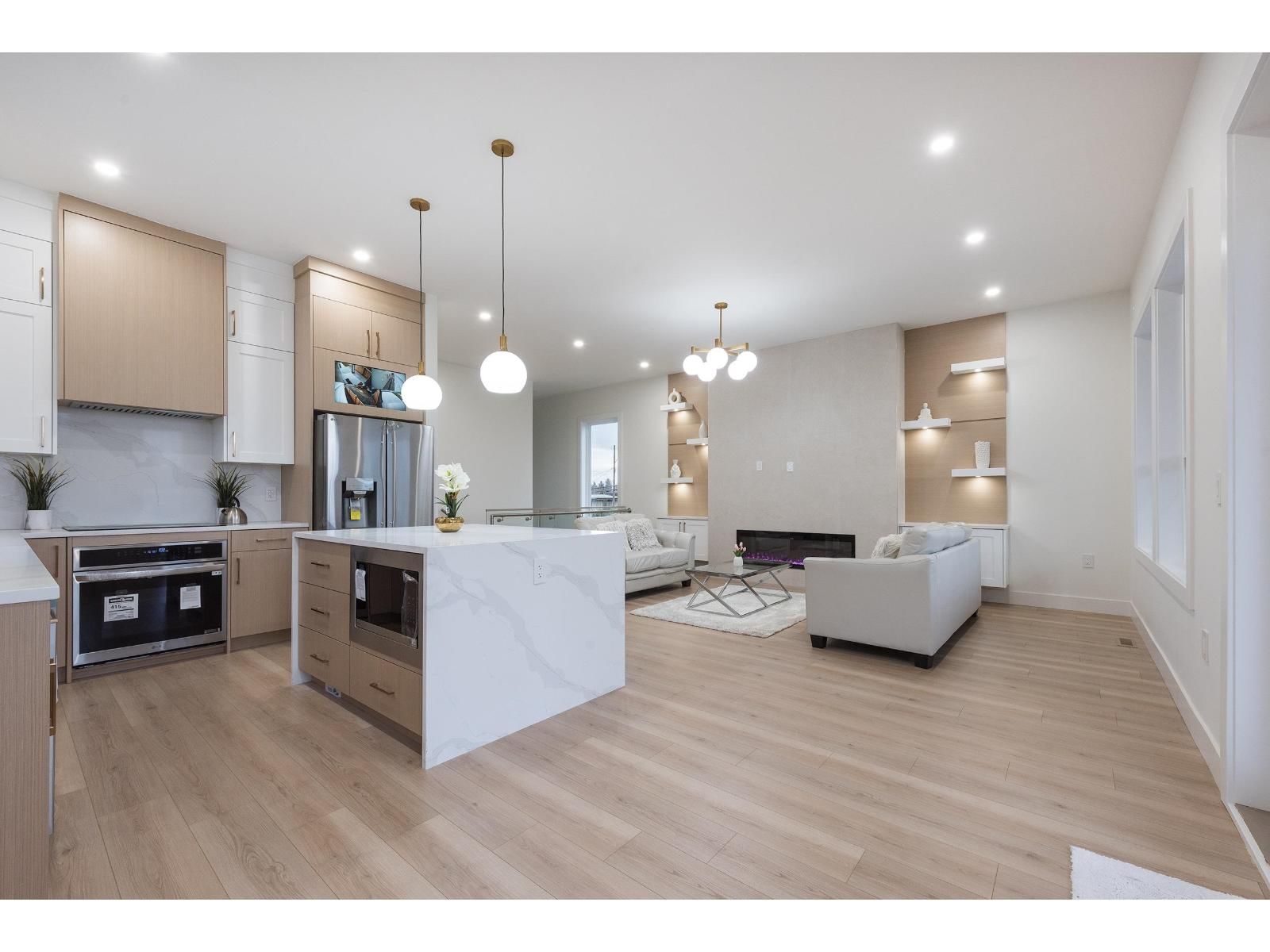 46339 MAPLE AVENUE Image 13