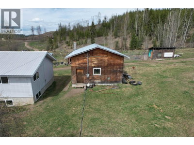 5951 CLOUSTON Road | Quesnel British Columbia | Slide Image Seven