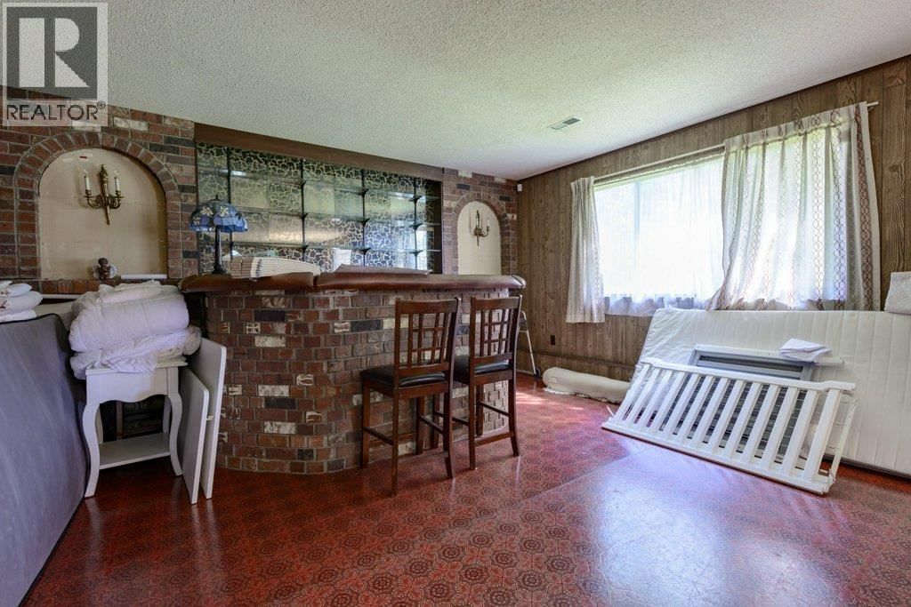 8194 WOODLAKE COURT Image 24