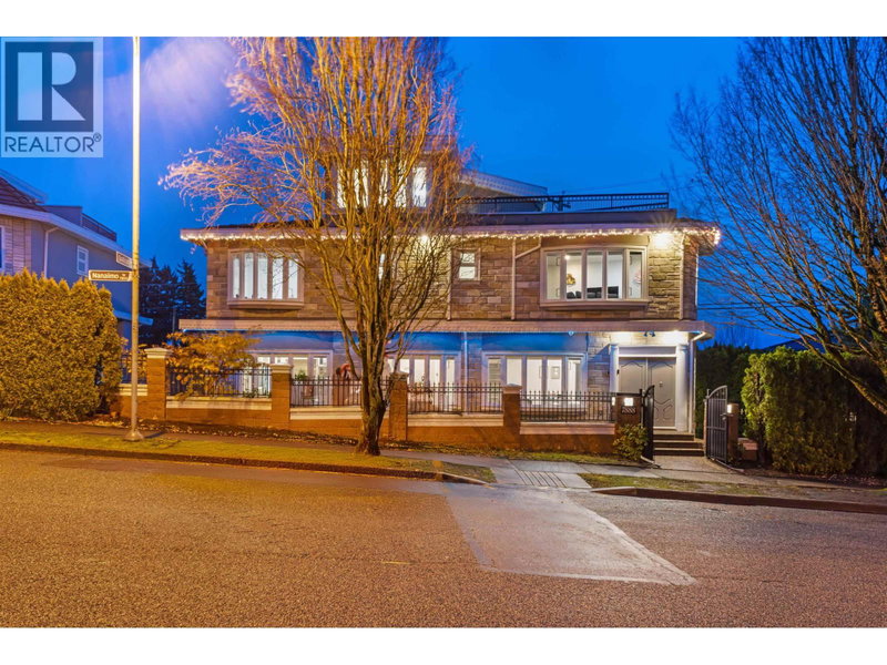 7888 NANAIMO Street, Vancouver, V5P4M9 | Image 2