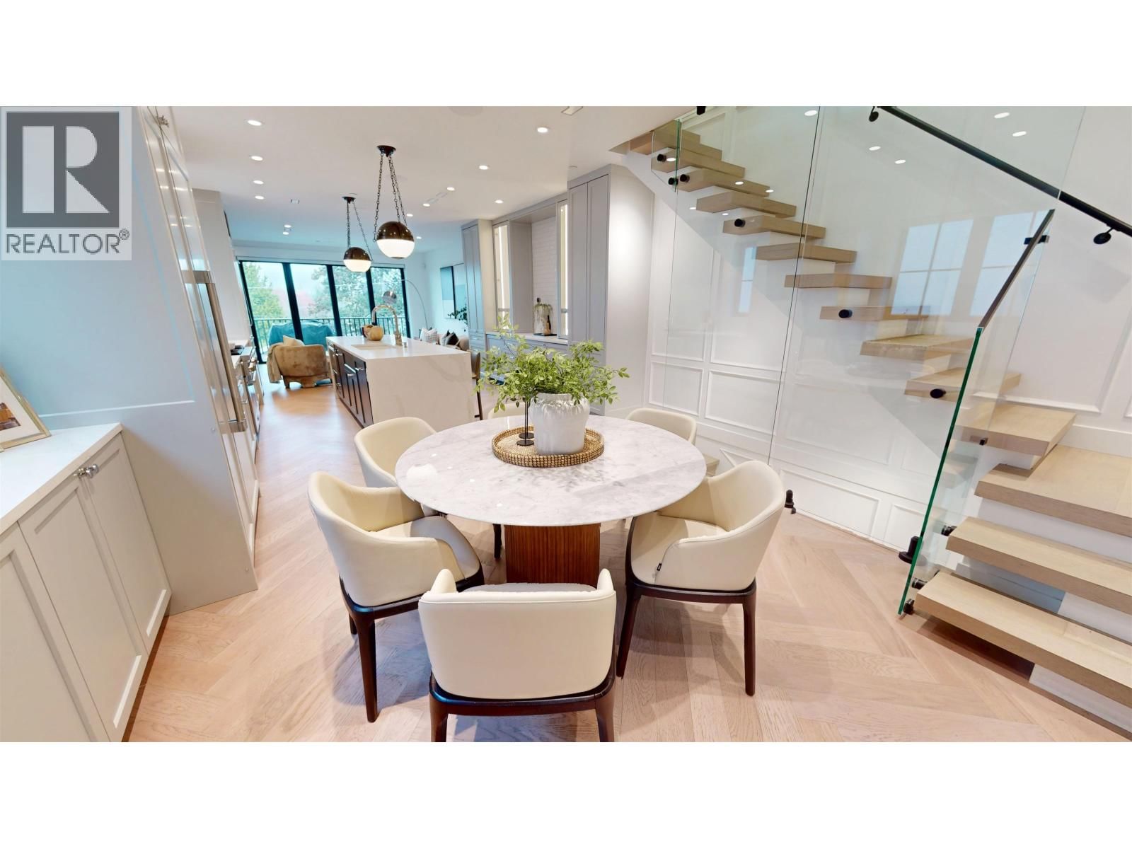 2171 VANNESS AVENUE Image 7