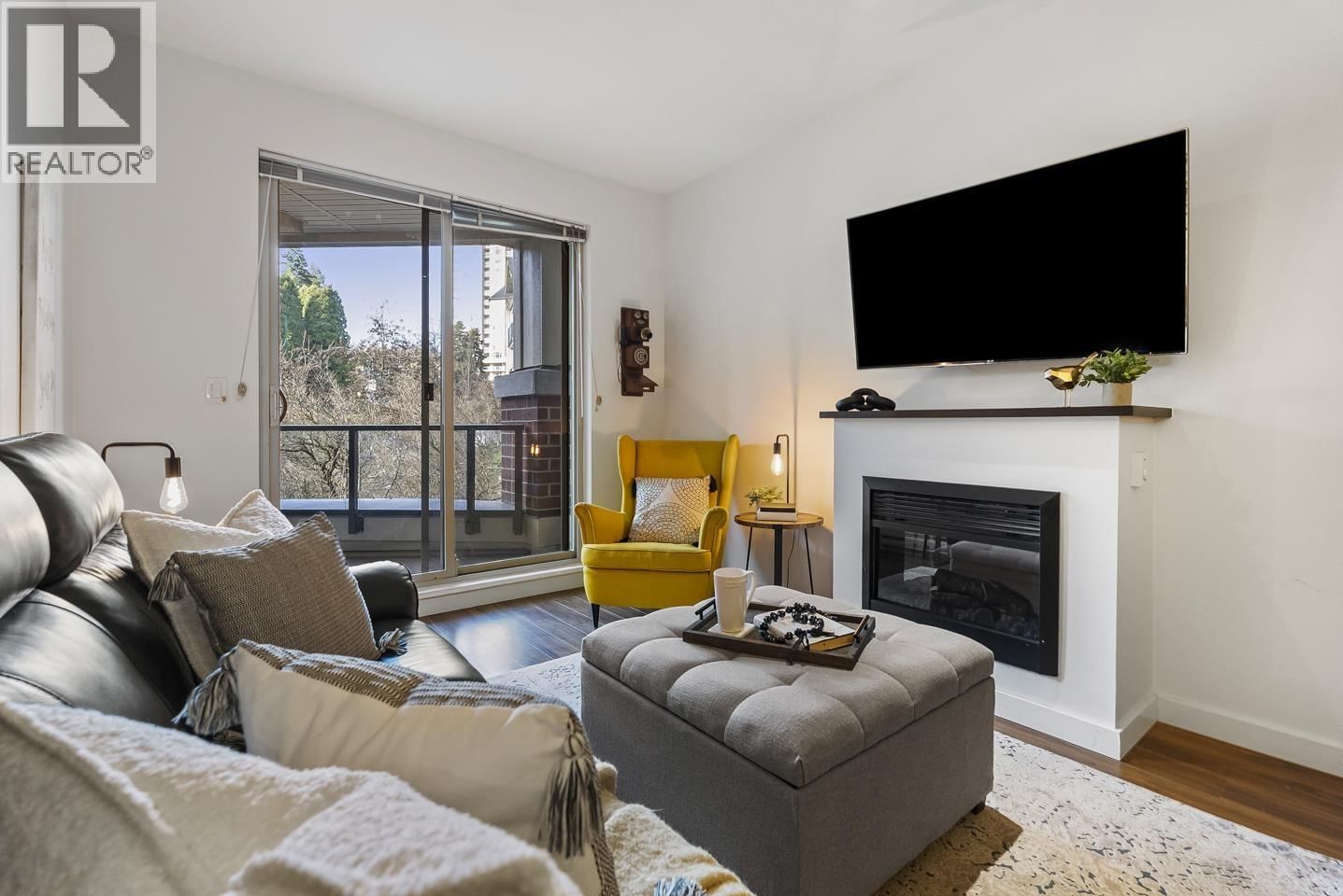 312 - 245 ROSS DRIVE Image 2