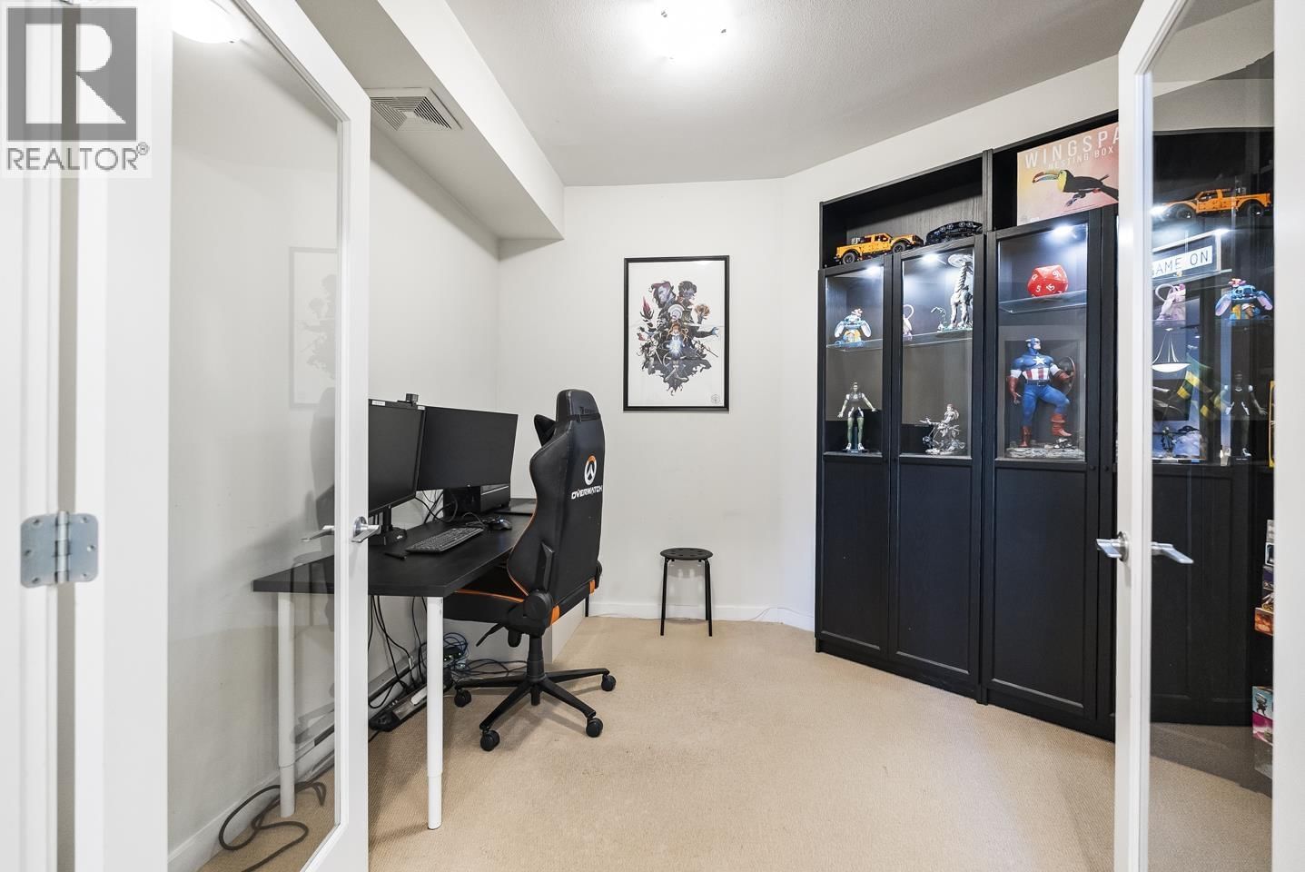 312 - 245 ROSS DRIVE Image 23