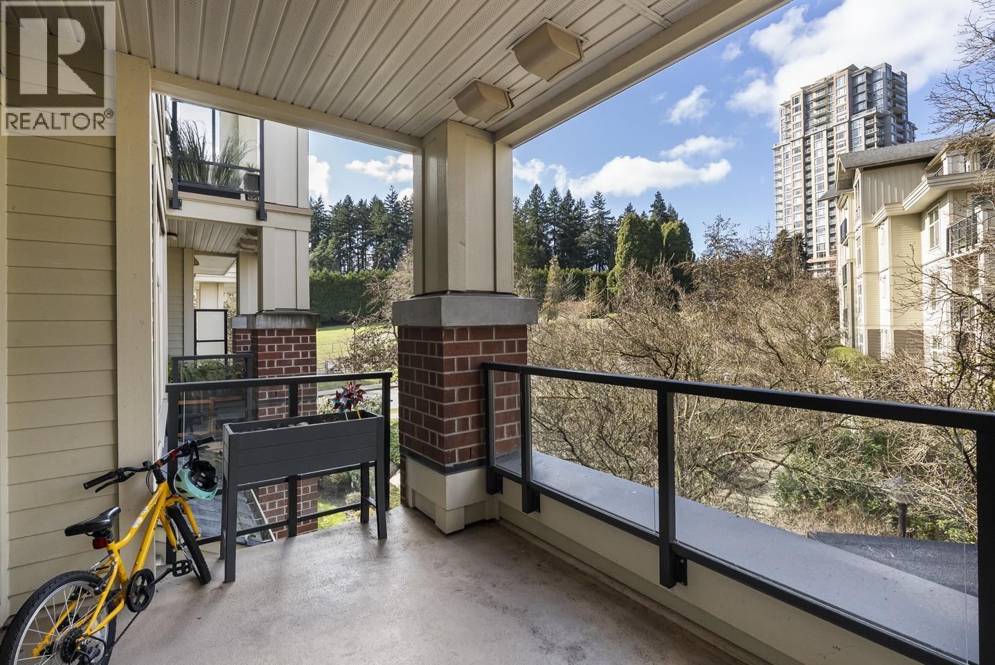 312 - 245 ROSS DRIVE Image 26