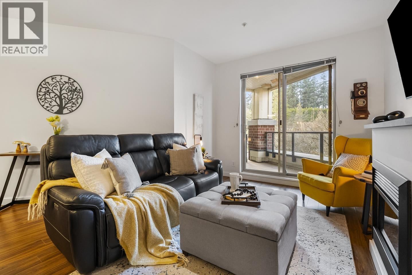 312 - 245 ROSS DRIVE Image 3