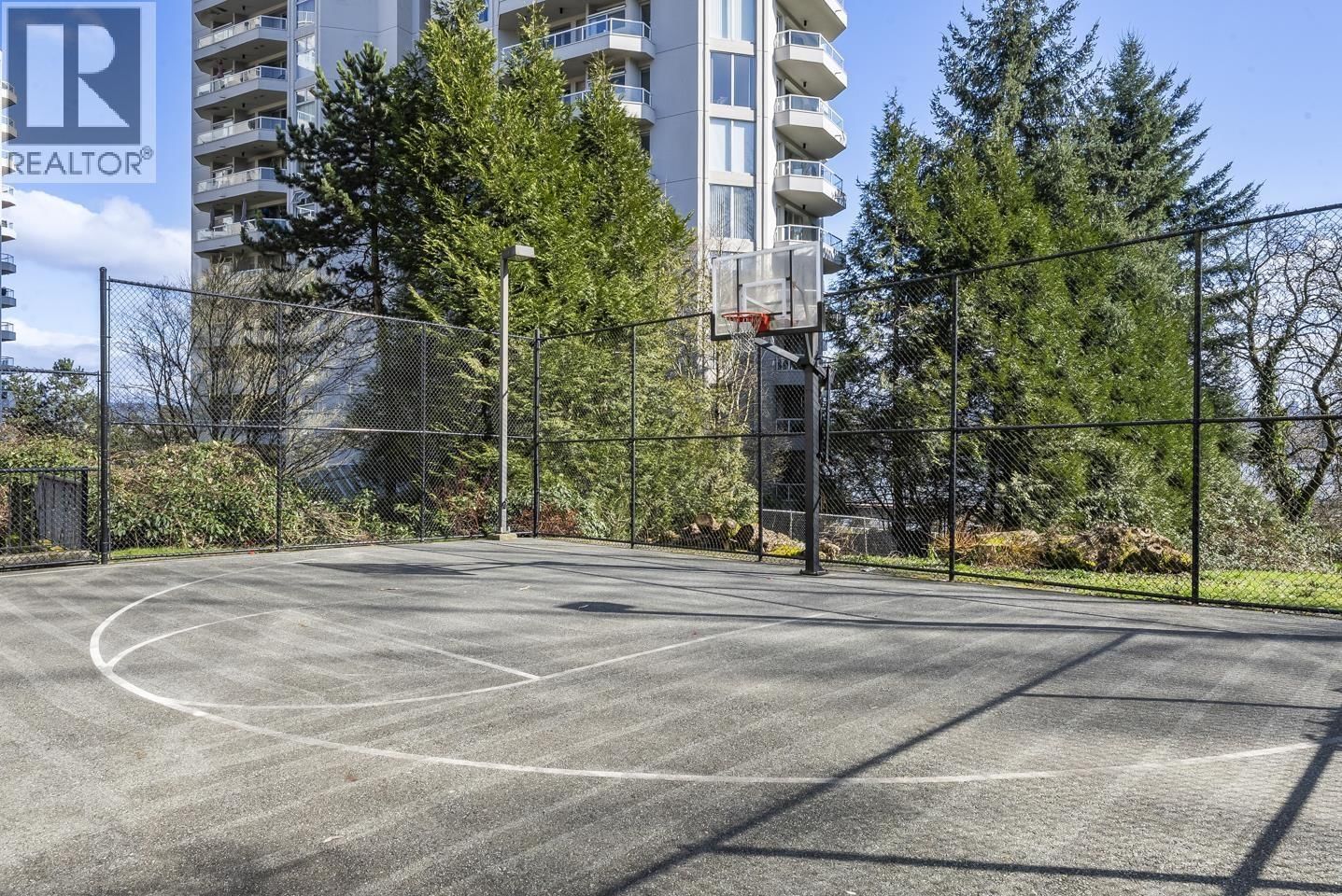 312 - 245 ROSS DRIVE Image 34