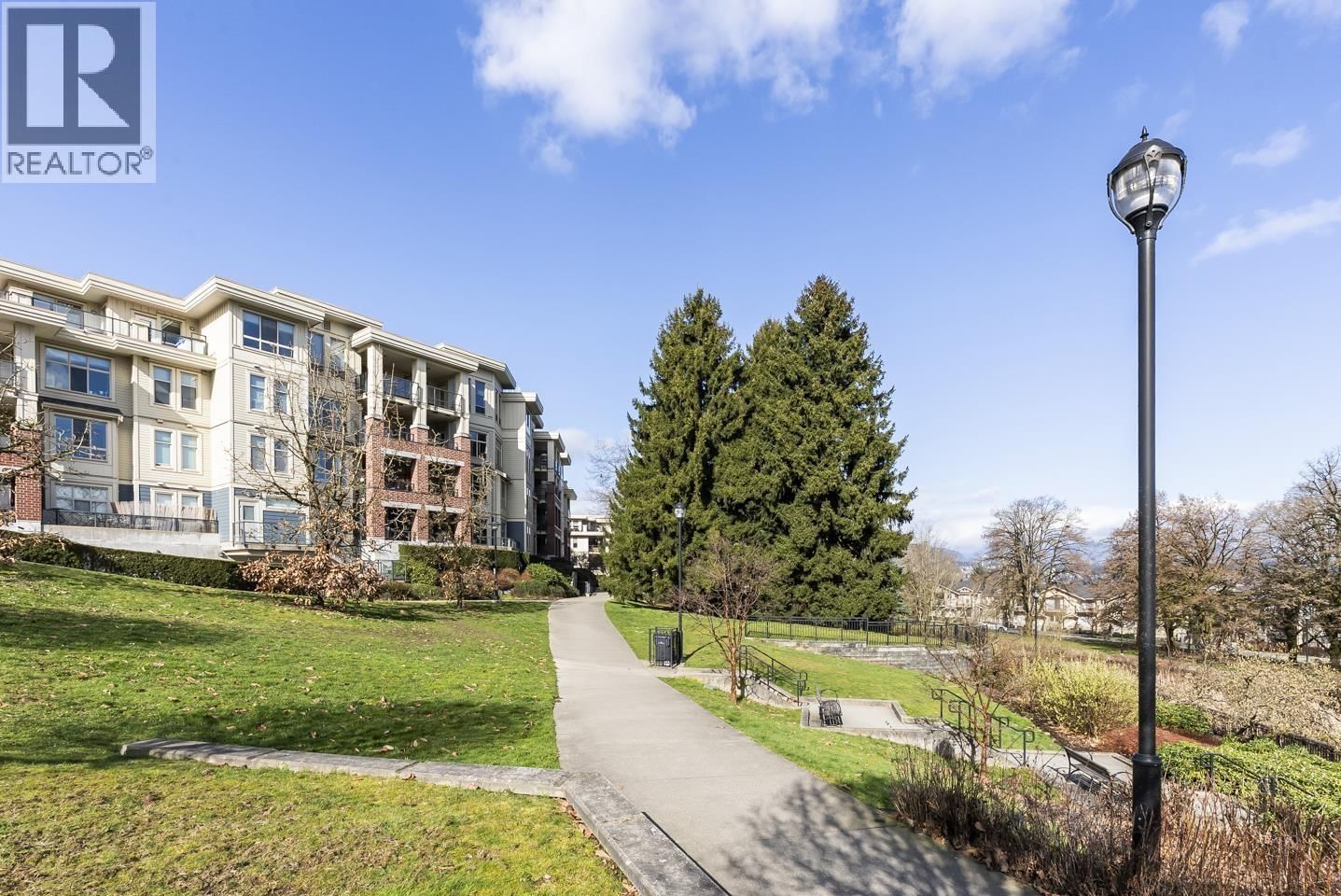 312 - 245 ROSS DRIVE Image 37