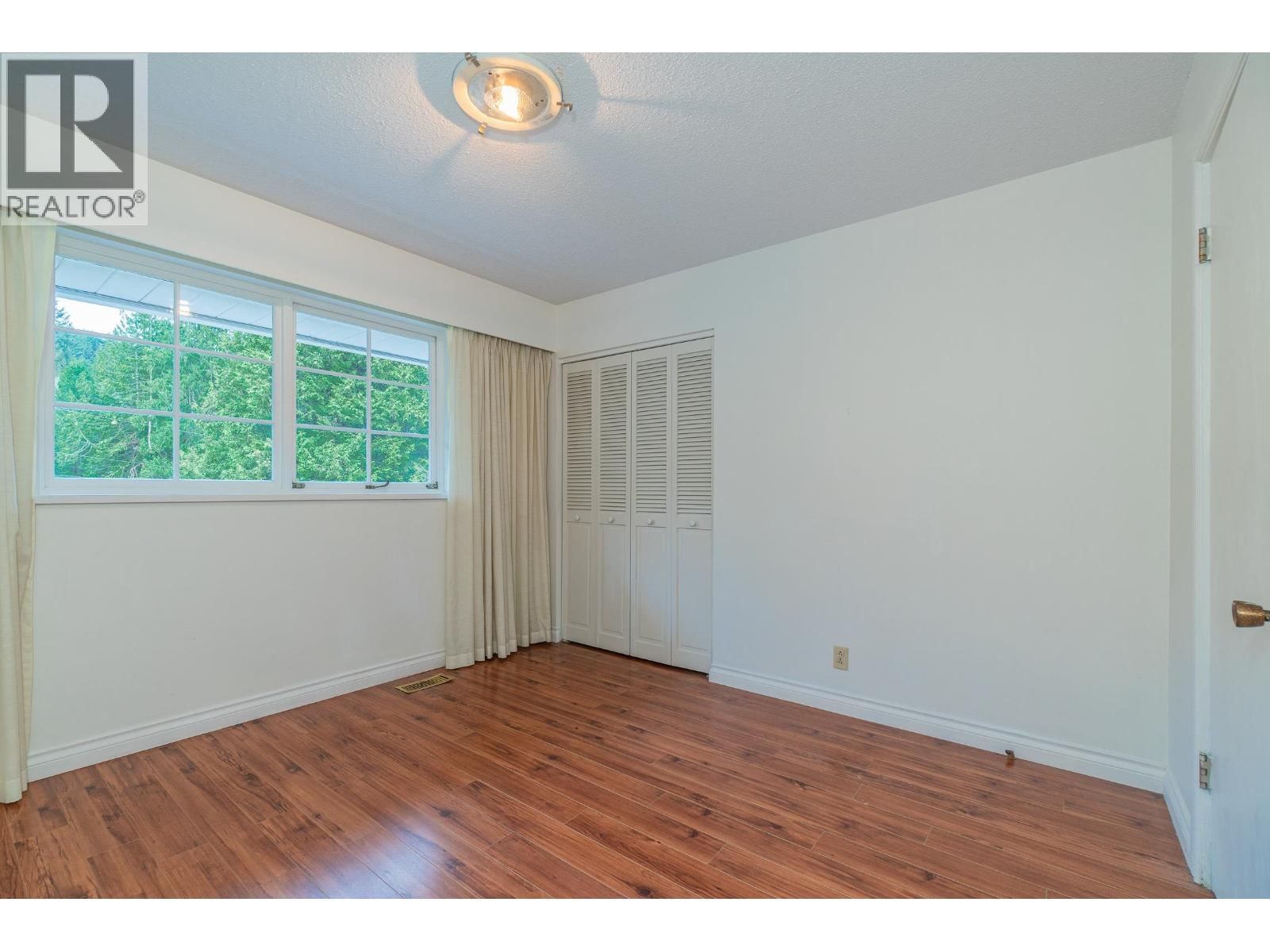 5725 CRANLEY DRIVE Image 32