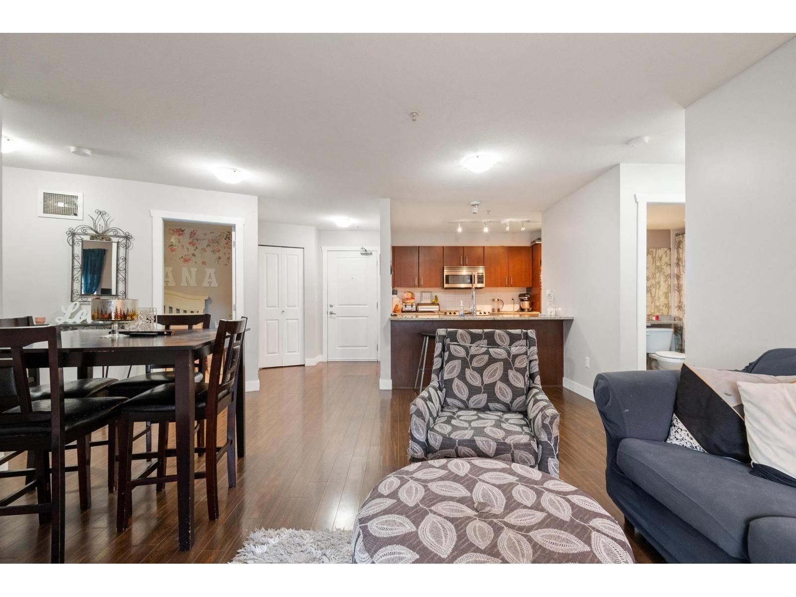 209 - 45567 YALE ROAD Image 4