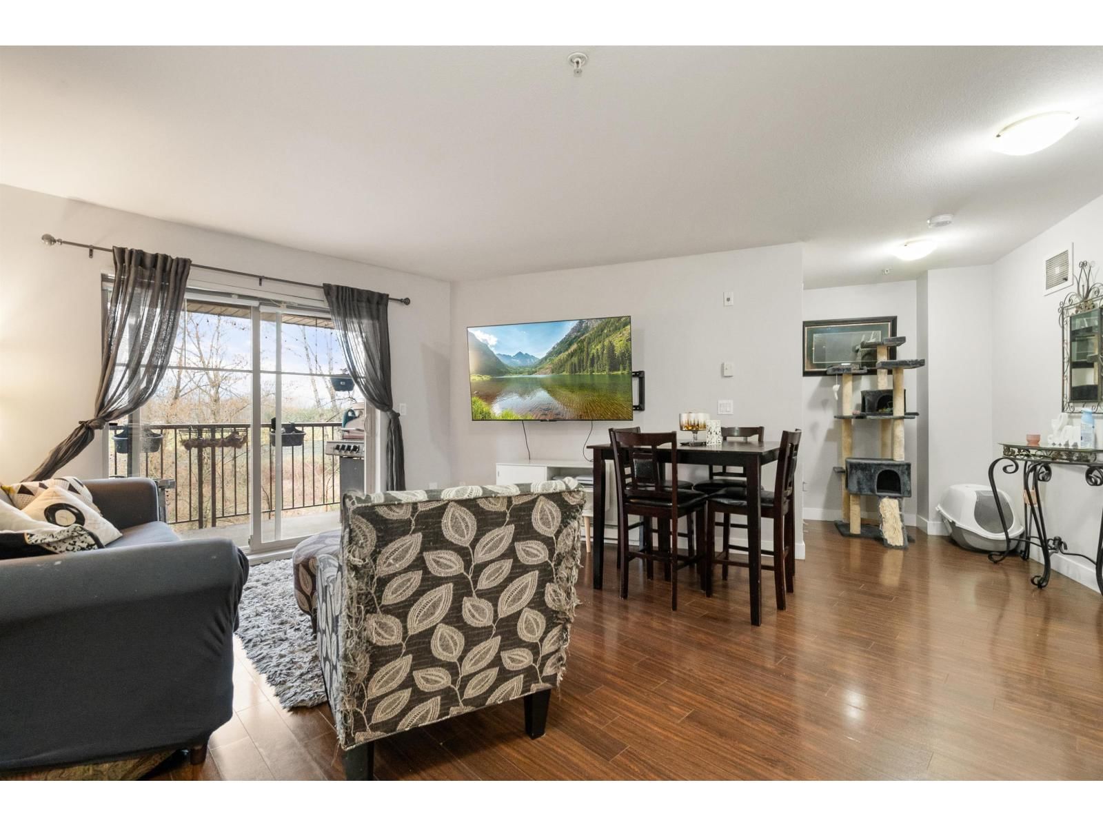 209 - 45567 YALE ROAD Image 5