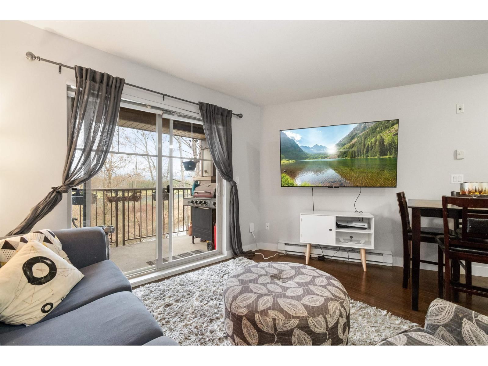 209 - 45567 YALE ROAD Image 6