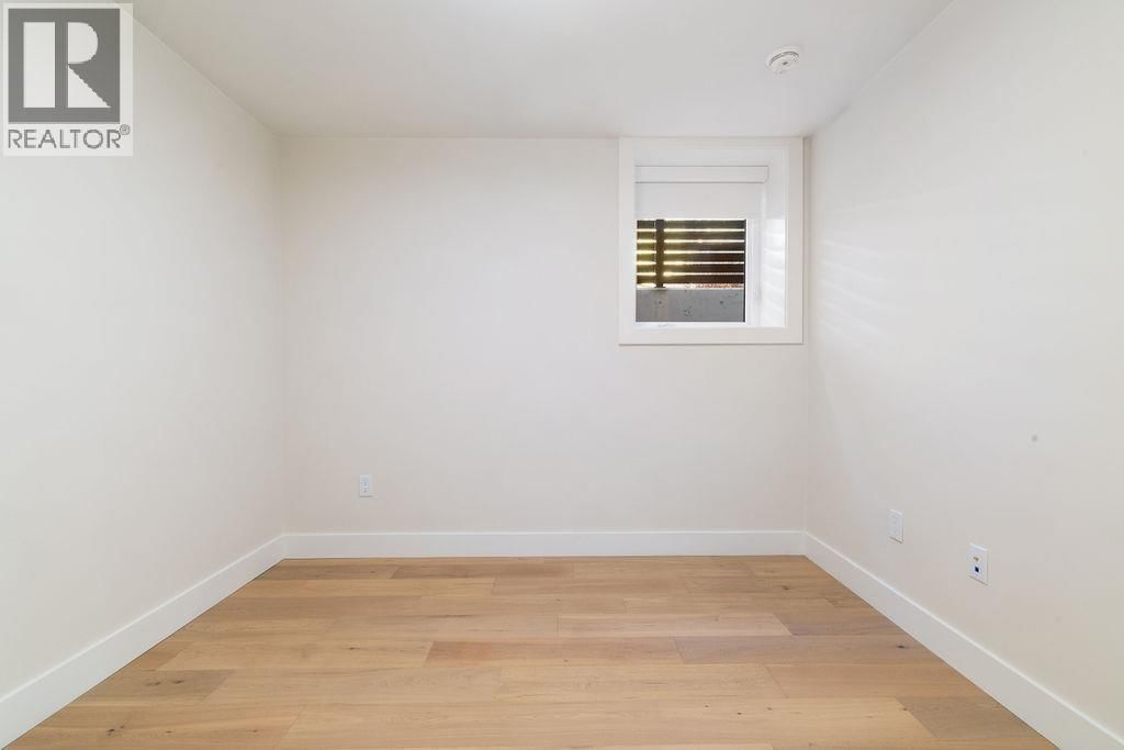 1 - 1933 TEMPLETON DRIVE Image 14