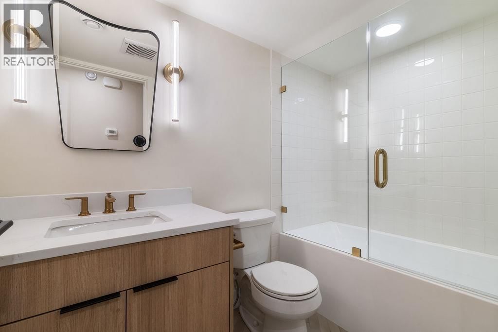 1 - 1933 TEMPLETON DRIVE Image 16