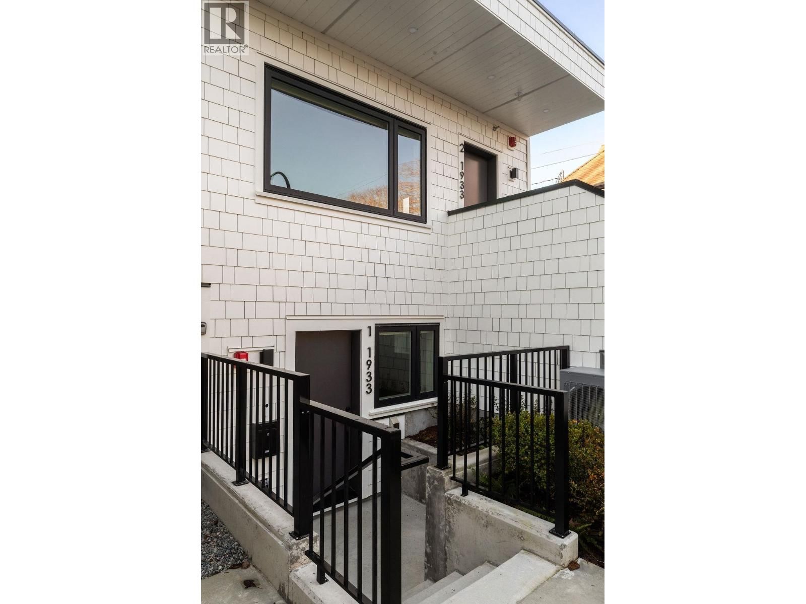 1 - 1933 TEMPLETON DRIVE Image 22