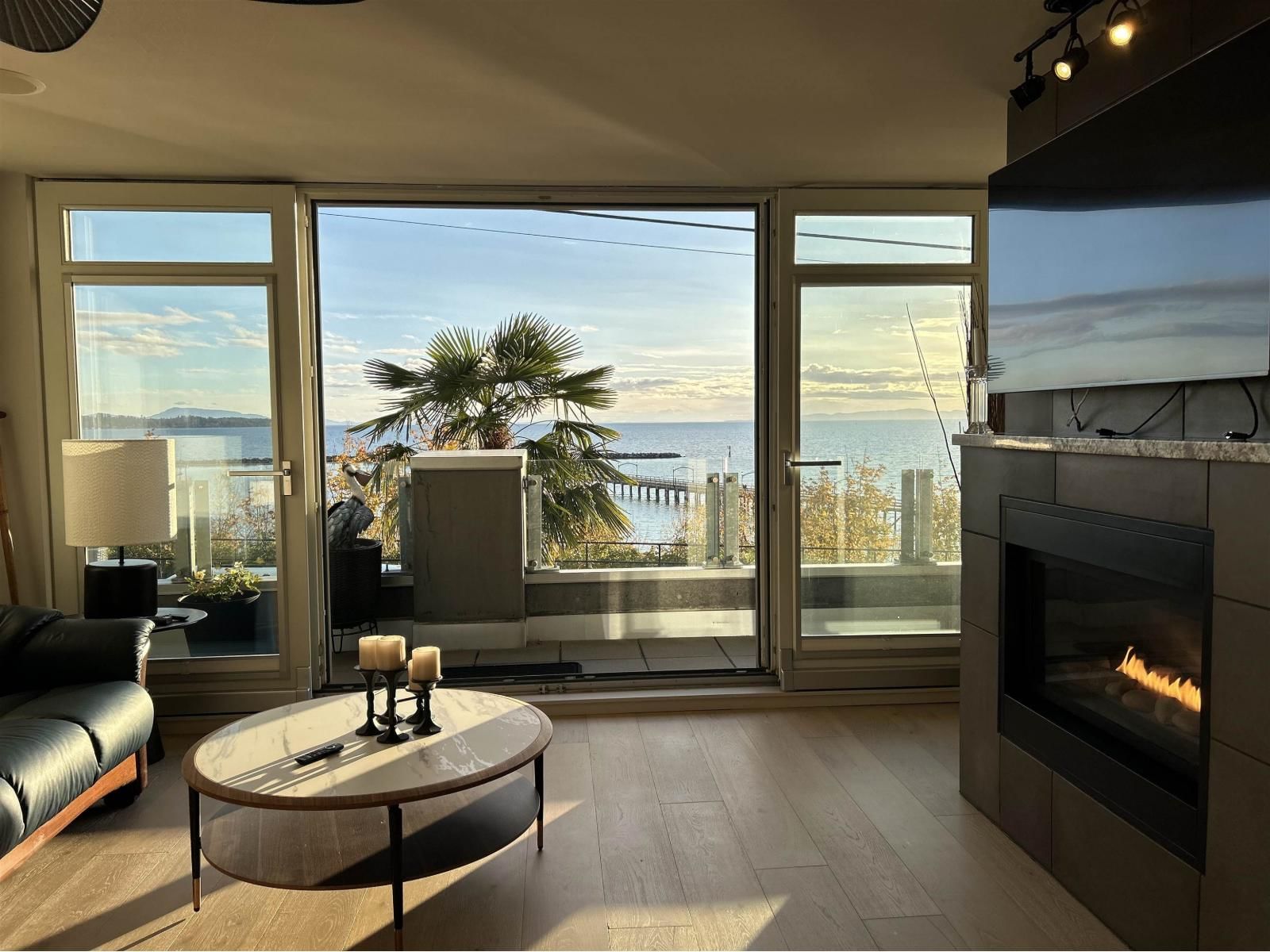 101 - 15097 MARINE DRIVE Image 14