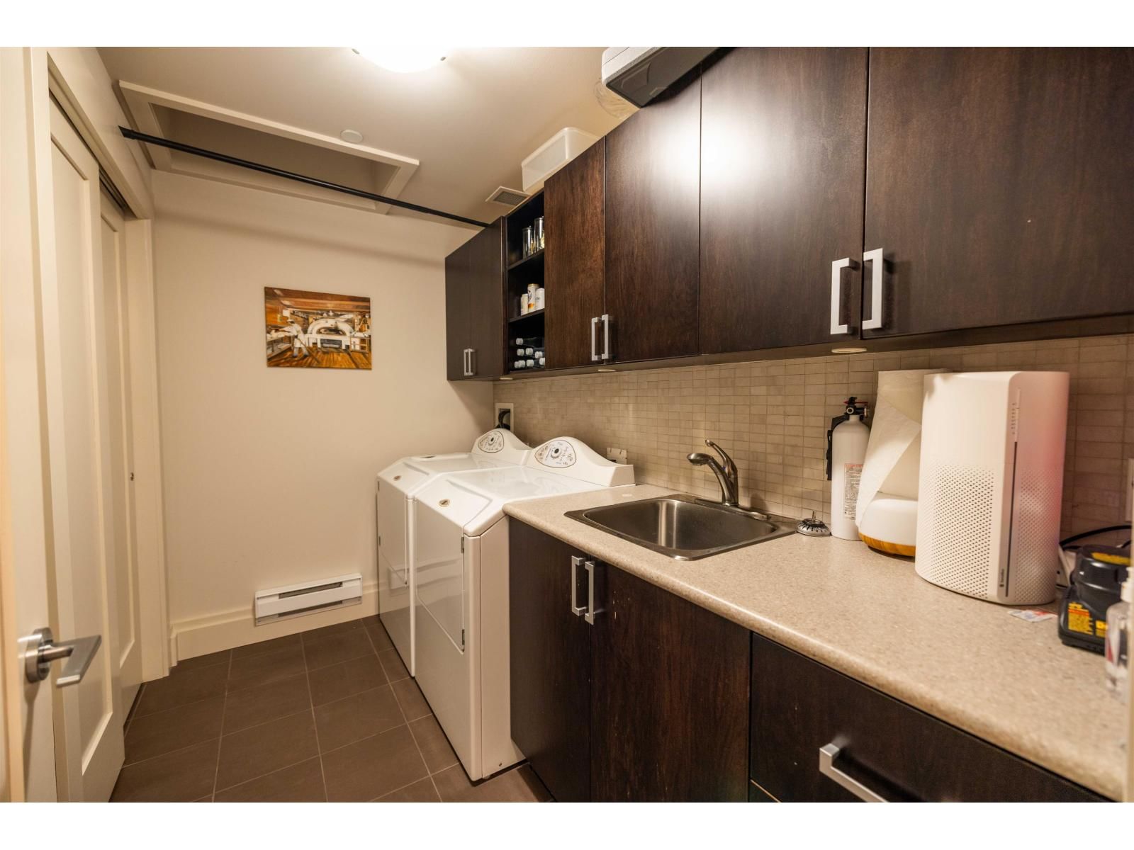 101 - 15097 MARINE DRIVE Image 32