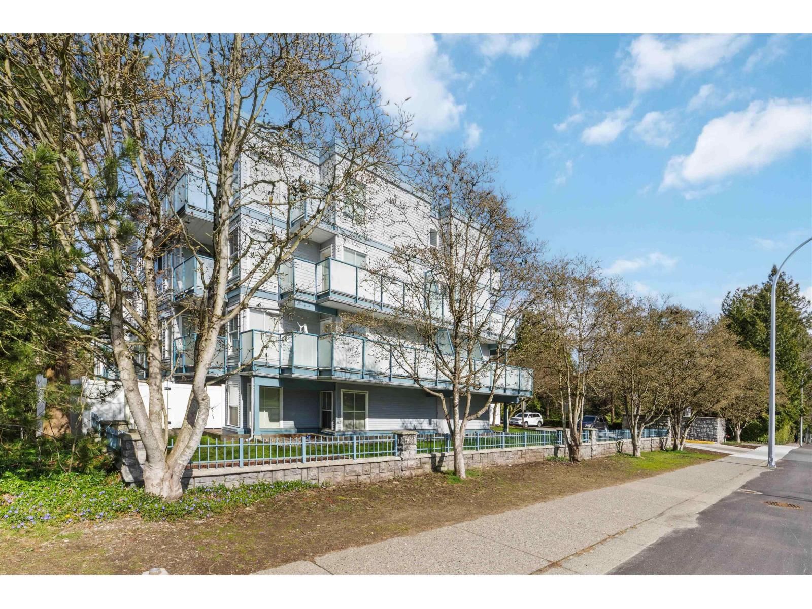 204 - 14885 100 AVENUE Image 2