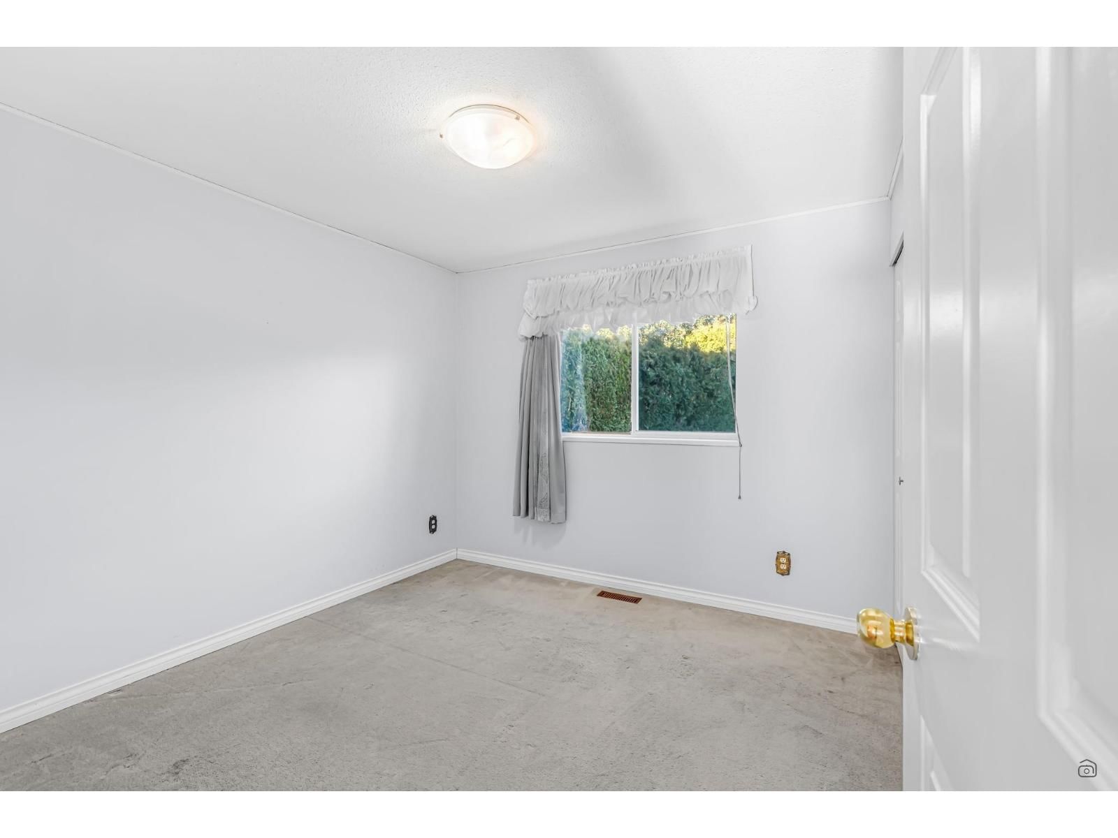 1191 FINLAY STREET Image 12