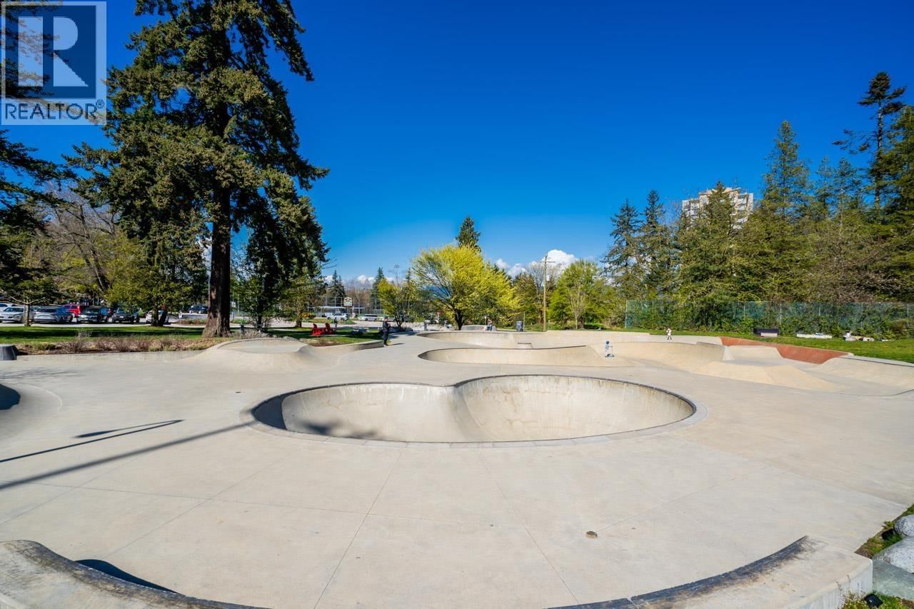 307 - 320 ROYAL AVENUE Image 37