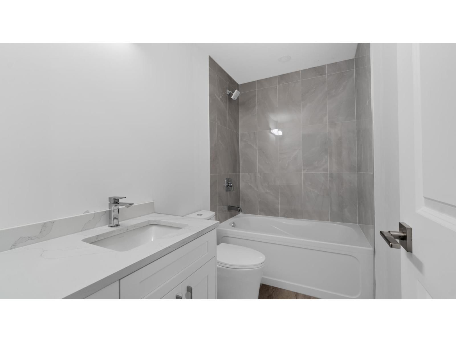 3 - 1655 AGASSIZ ROSEDALE NO 9 HIGHWAY Image 21