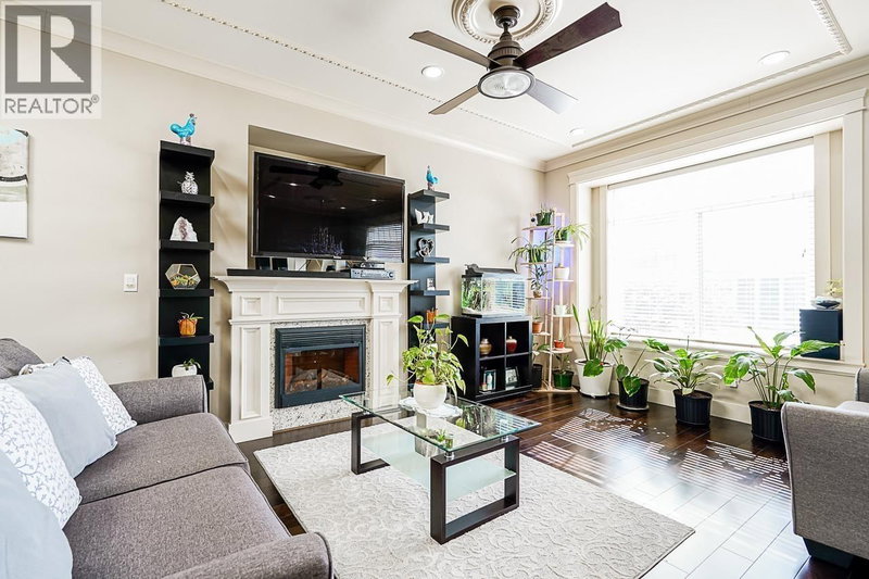 2708 BOUNDARY Road, Burnaby, V5M3Z6 | Image 3