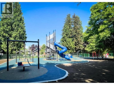 2368 SHAUGHNESSY | Coquitlam British Columbia | Slide Image Seven