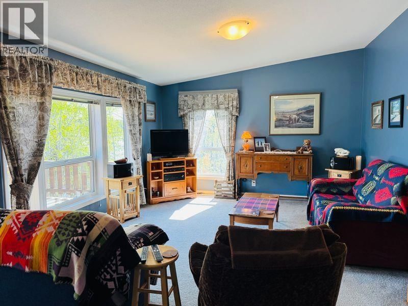 3722 CARSON ROAD Image 9