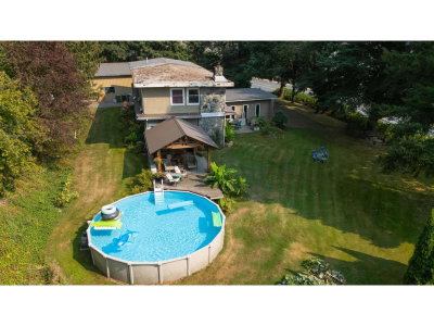 35825 OLD YALE Road | Abbotsford British Columbia | Slide Image Ten